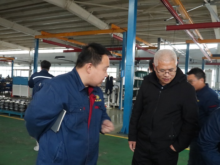 山東卡特重工機械有限公司劉總一行蒞臨力克川參觀(guān)交流 (2).JPG